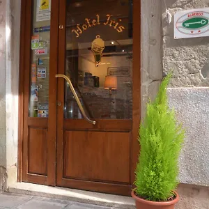 Iris 2*, Venezia Italia